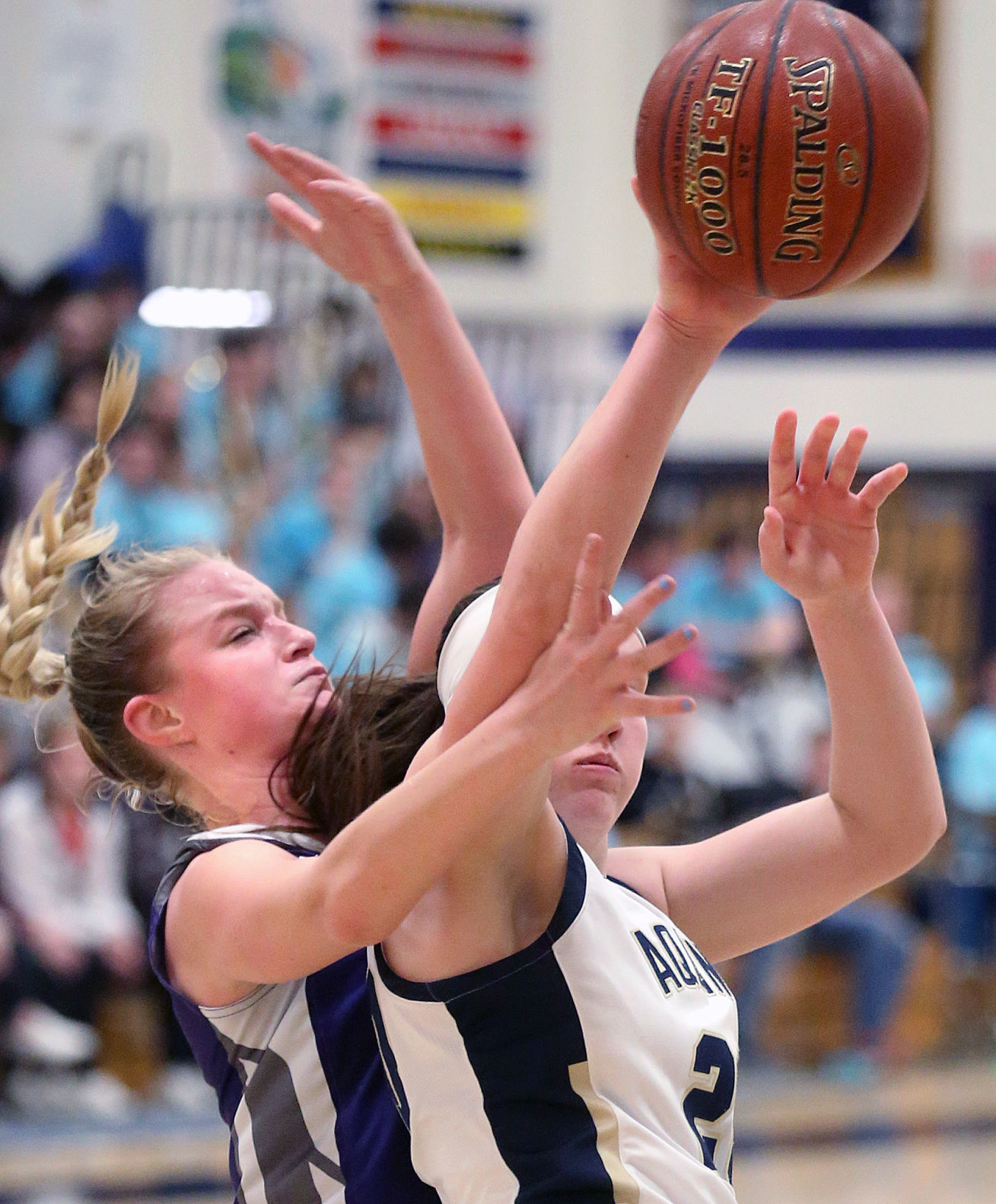January 30: Onalaska vs. Aquinas